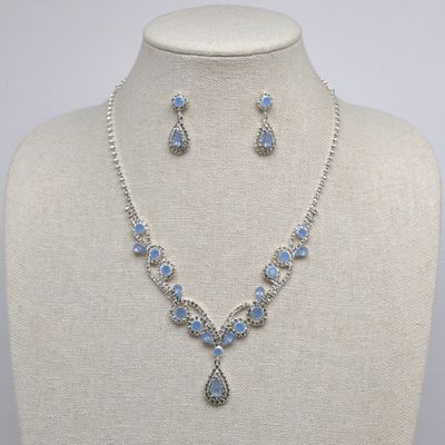 J48613S87S BL-OPAL/SIL Y DROP SWIRL FLWR NECK SET