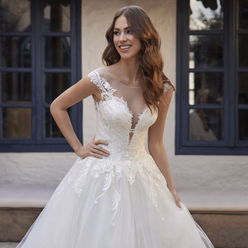 Cherie Wedding Dress by Randy Fenoli UK14 Cherie Wedding Dress by Randy Fenoli UK14