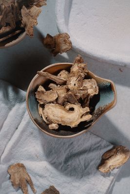 Chinesische Angelikawurzel – Dang Gui 150g Chinesische Angelikawurzel – Dang Gui 150g