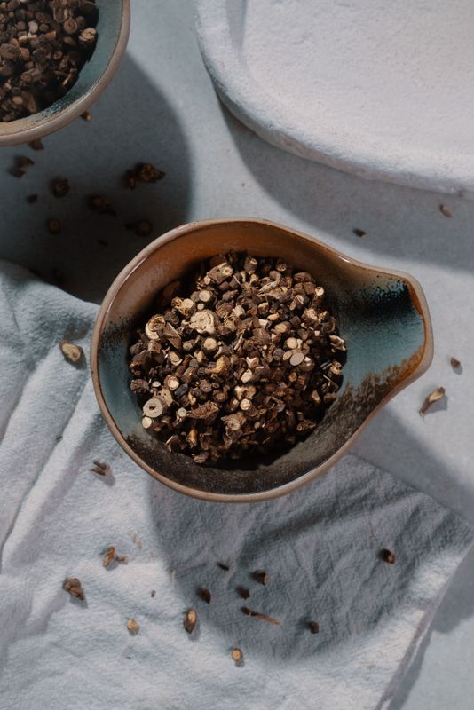 Chinesische Hasenohrwurzel – Chai Hu, Verkaufseinheit 250g