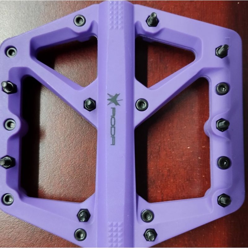 PEDAL RODA FLAT STAMP 1 NYLON MORADO