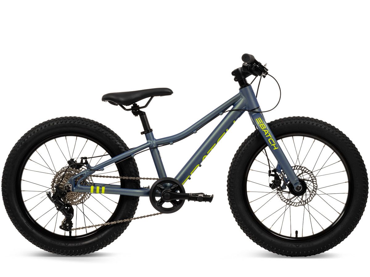 Batch KM 20 Mountain Bike,  Holographic Silver