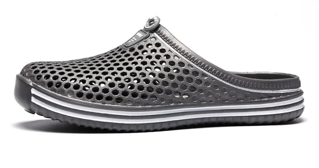 Lässige flache Hausschuhe