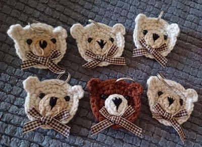 Bärenköpfe anhänger