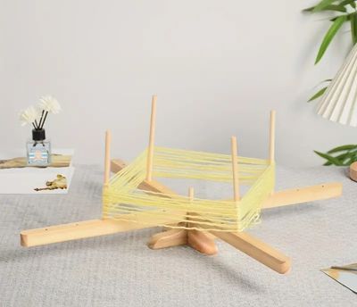 Handgefertigter Holz-Garnwicklerhalter