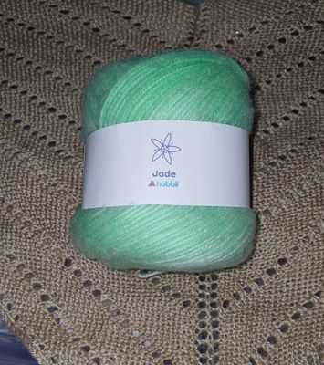 &quot;Jade&quot; in Grün