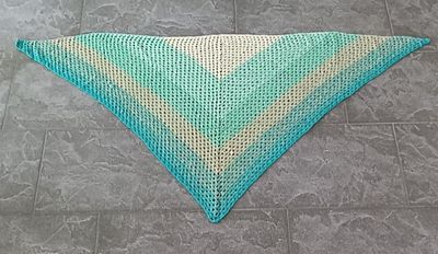 Handgehäkeltes  Tuch 