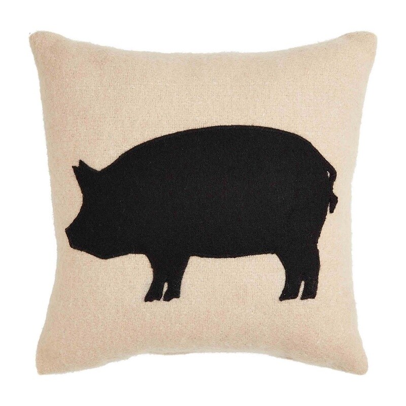 PIG FELTED FARM PILLOW