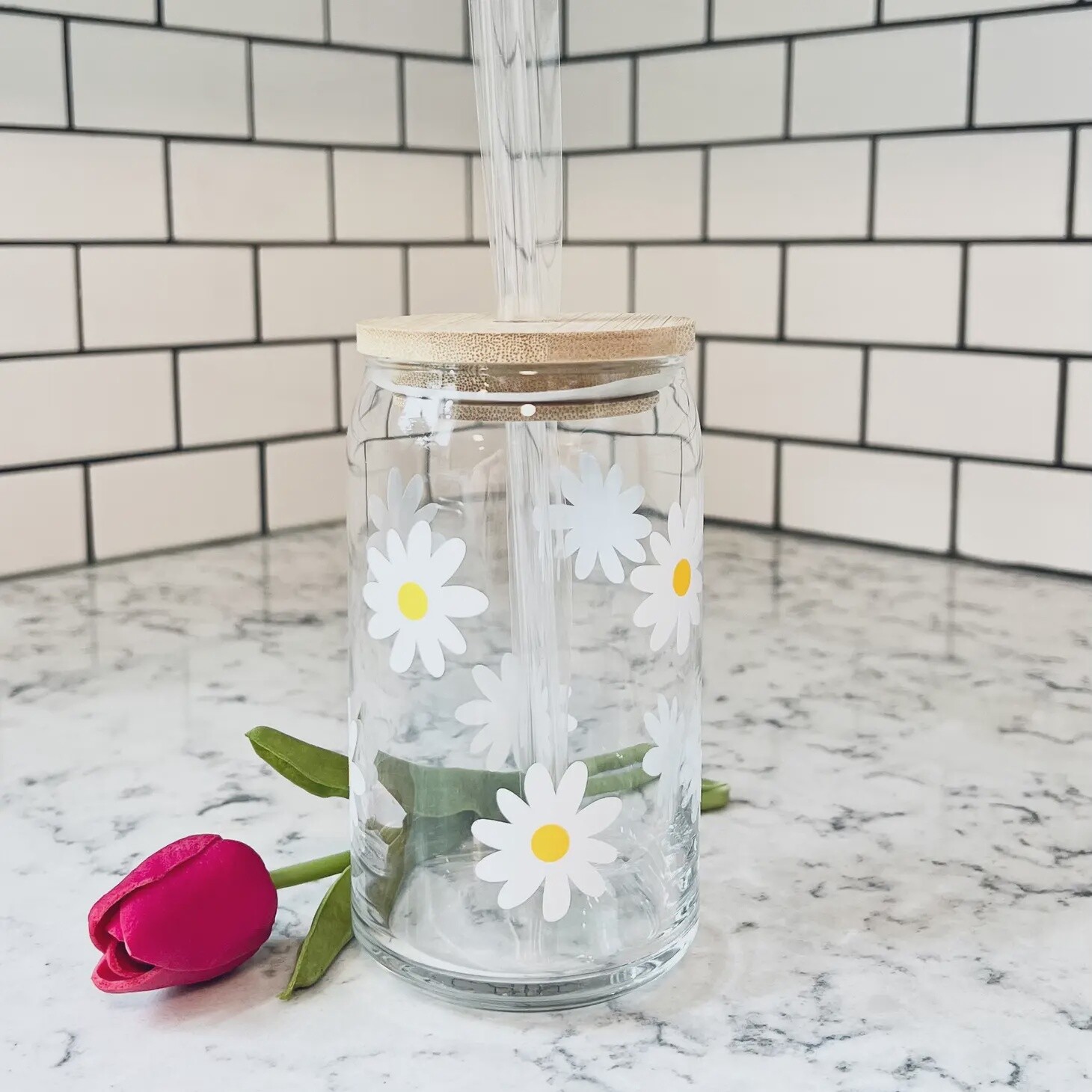 Daisy Beer Can Style Glass - Spring