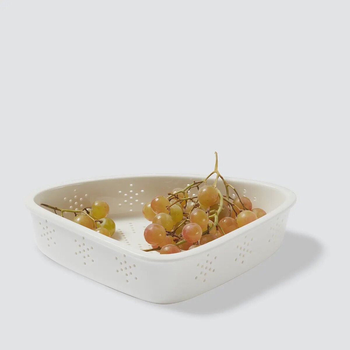 Daily Starters Corner Colander