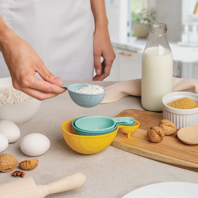 Shelly Measuring Cup &amp; Spoon Set