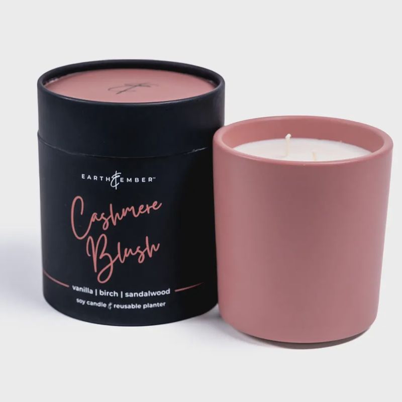 Earth &amp; Ember: 13oz Candle