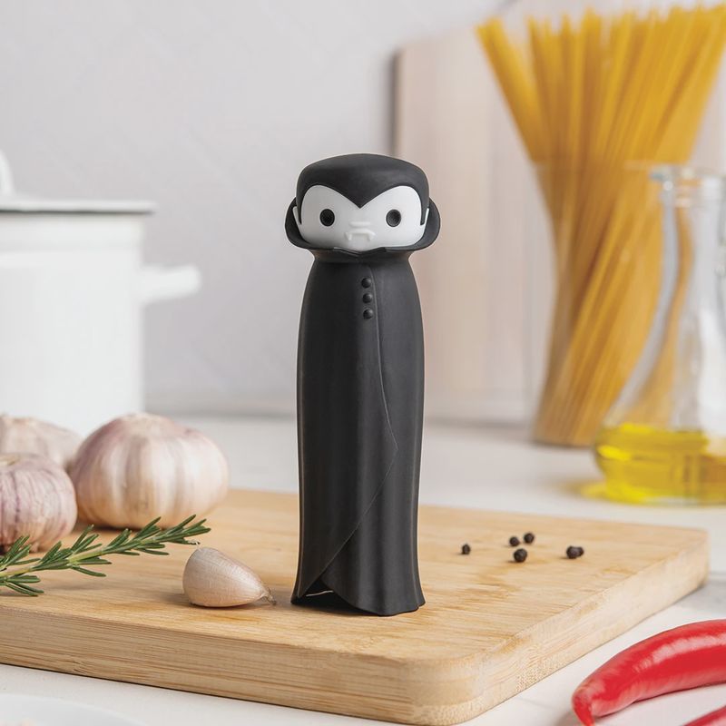 Drac N’ Roll Garlic Peeler