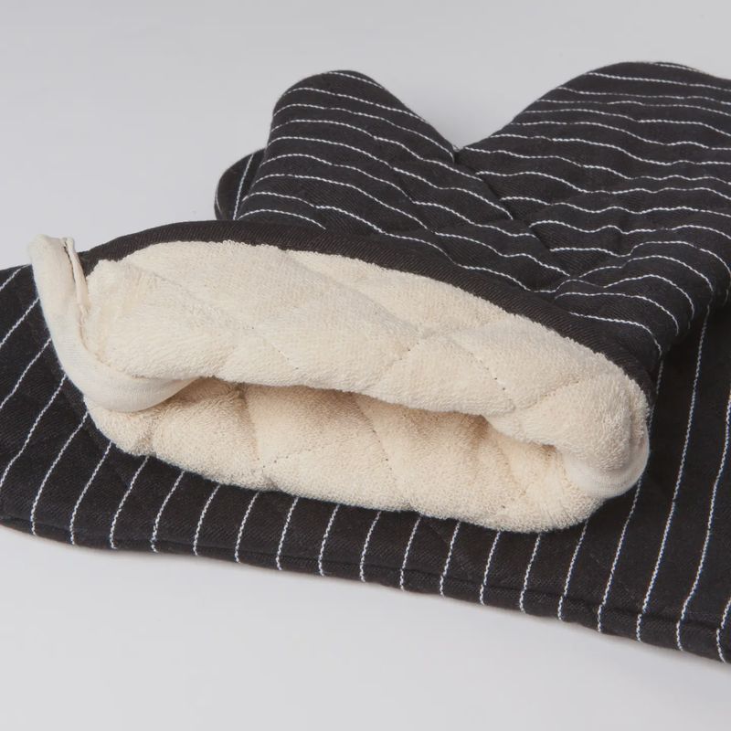 Oven Mitt - Pinstripe