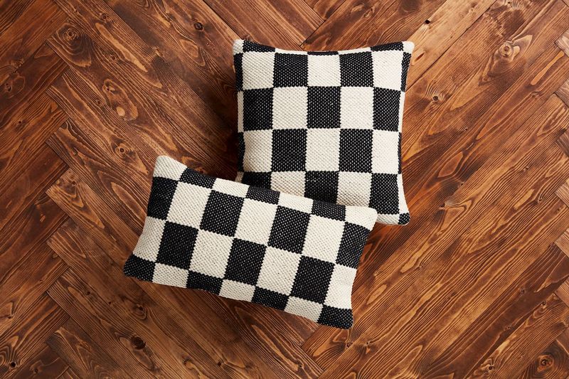 Lumbar Check Pillow