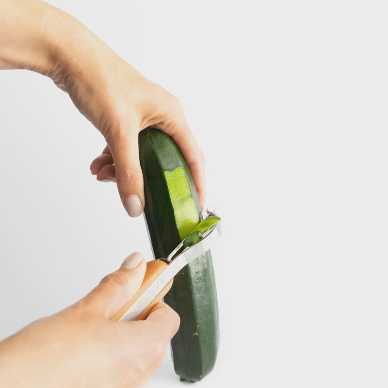 Peel Out - Peeler