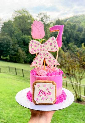 Pumpkin/PB Cake 4&quot; Round