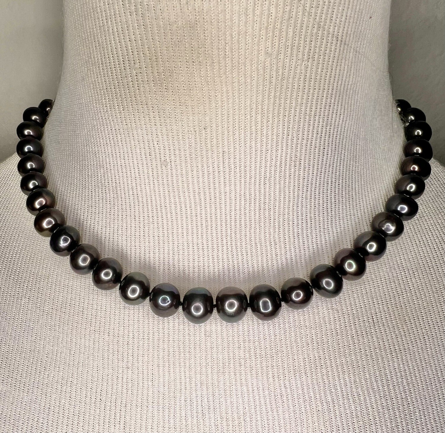 Tahitian Black Pearl Choker