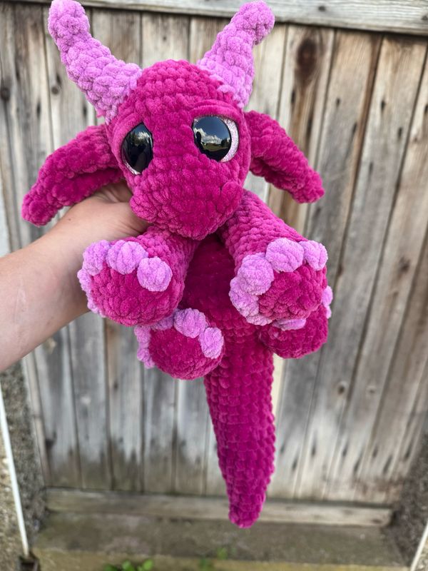 Drache Kosimir Beere - flieder