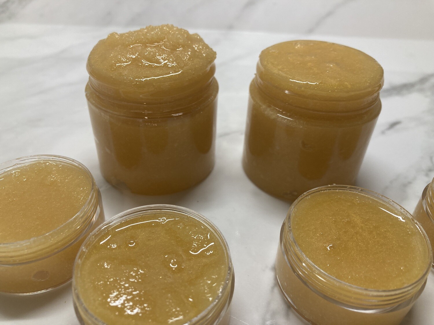 Vanilla Gold Lip Scrub