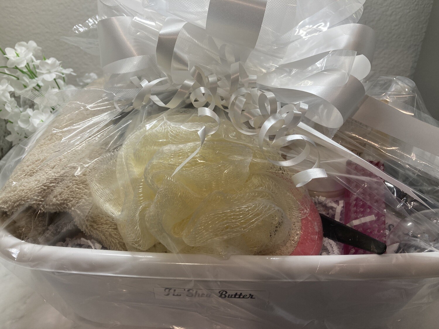 Flo'Shea Butter Beauty Spa Gift Basket