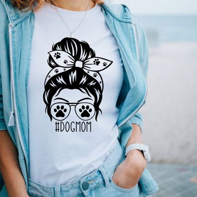 Dog Mom T-Shirt