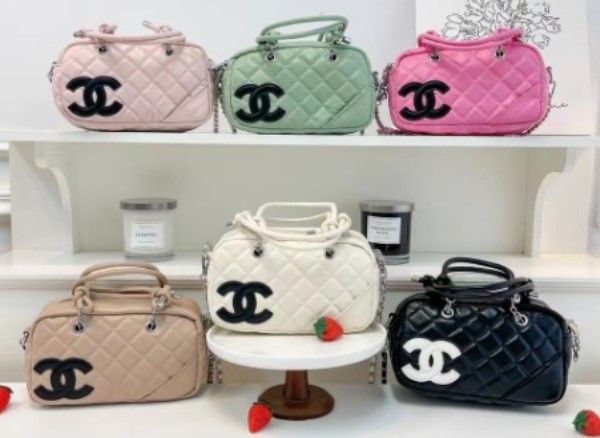 A GRADE - 33 - Preorder - MEASUREMENTS 21 X 13 X 10 CM - Free Shipping Australia Wide - Please note which bag in the comments