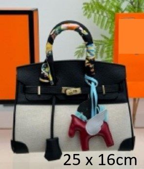 Birk 7 Leather Bag with Free Wallet - Pre-order (Australia only) - Free shipping Australia wide - Measurements 25 x 16cm