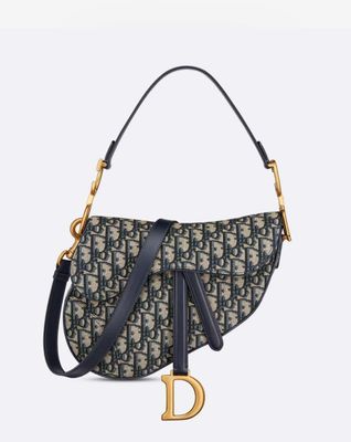 DIOR SADDLE BAG WITH STRAP - Pre-order - (Australia only) - Free shipping Australia wide - Measurements 25.5 x 20 x 6.5cm - Strap length 87–103cm - Main composition: cotton, calfskin &amp; technical fabri