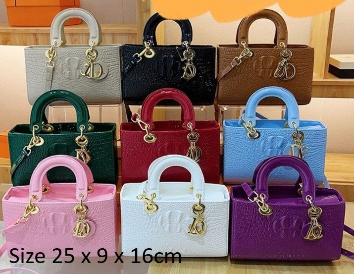 DIOR HANDBAGS A GRADE - Pre-order (Australia only) - Free shipping Australia wide - Measurements on photo - Please note which Handbag in the comments - Afterpay &amp; PayId Available