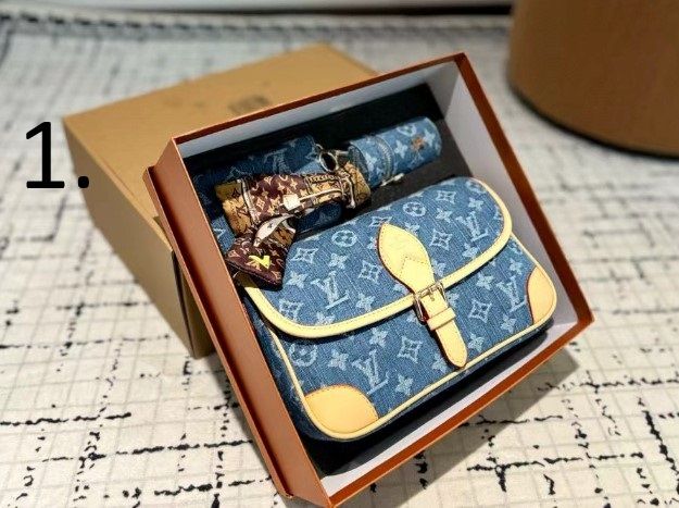 BOX SETS - Pre-order (Australia only) - Free shipping Australia wide - PayPal &amp; PayId available - Please note which Box Set in the comments.