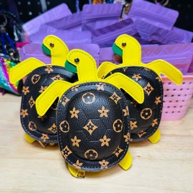 TURTLE YELLOW COIN PURSE (Australia only) - PayPal (Pay in 4) &amp; PayId Available - Free shipping Australia wide