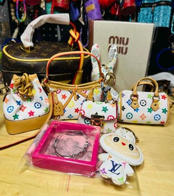 LULU MINI BUNDLE - 9 ITEMS VALUED AT $355 - (Australia only) - PayPal (Pay in 4) &amp; PayId available - Free shipping Australia wide