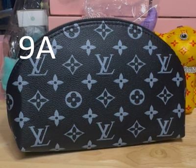 READY TO SHIP - 4 IN 1 MAKE UP CASE (Australia only) - PayPal (Pay in 4) &amp; PayId available - Free shipping Australia wide