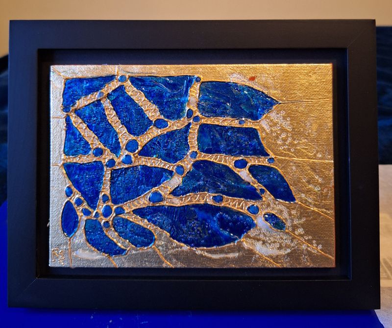 Humming Bird , Blue & Gold 529