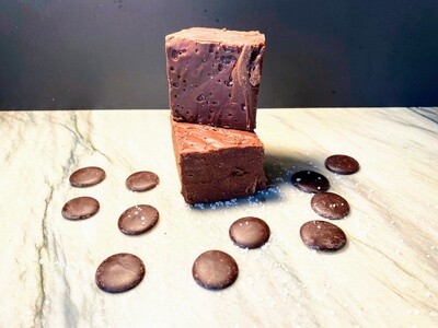 DARK &amp; SALTY CARAMEL