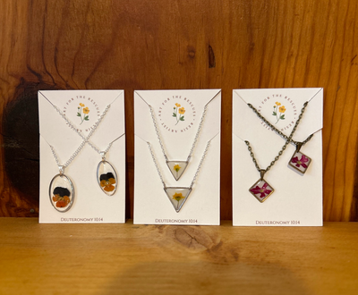 Resin Necklace | Mother &amp; Daughter