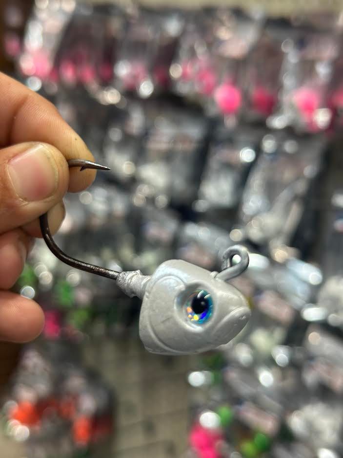 ALAN&#39;S CUSTOM LURES- SWIMBAIT JIG HEAD, Color: WHITE, Size: 1.5 OZ