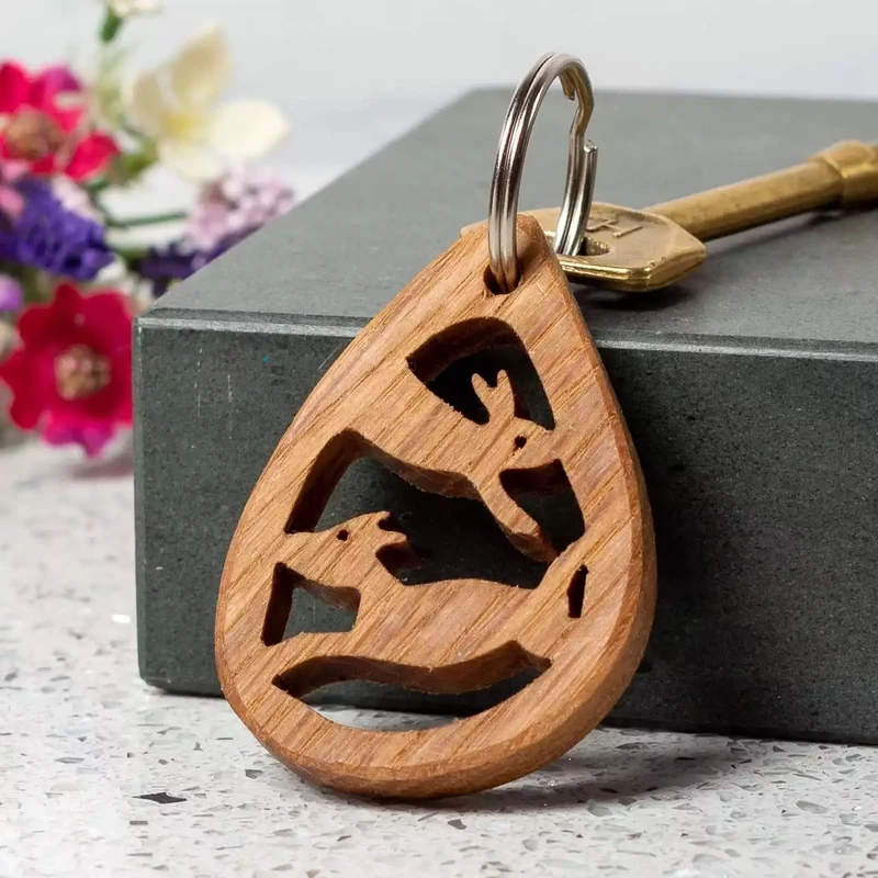 Hand Cut Oak Keyring - Hare & Hound by Beamers Designs