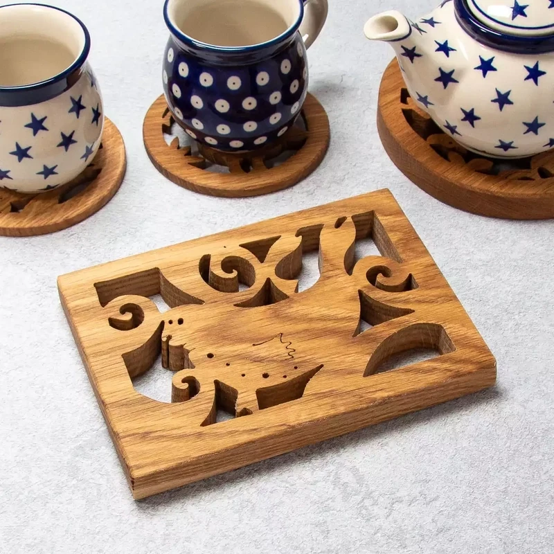 Hand Cut Oak Pot Stand - Seal by Beamers Designs