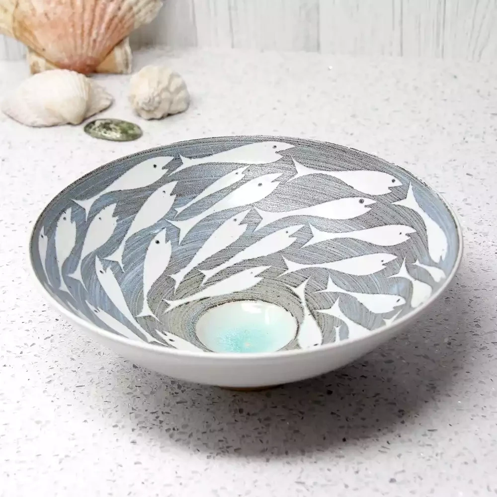 Hand-thrown Bowl Large With Well - Whitebait by Tregear Pottery