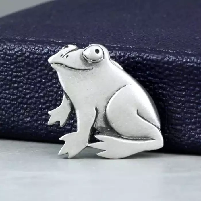 Pewter Pin - Frog by Metal Planet