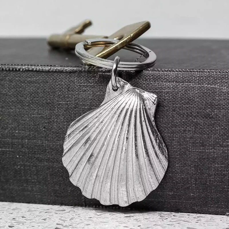 Scallop Shell Pewter Keyring by Compton and Clarke