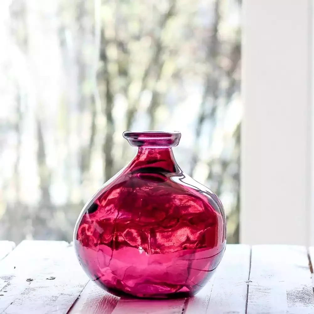 Simplicity Recycled Glass Vase - 18cm - Burgundy by Jarapa