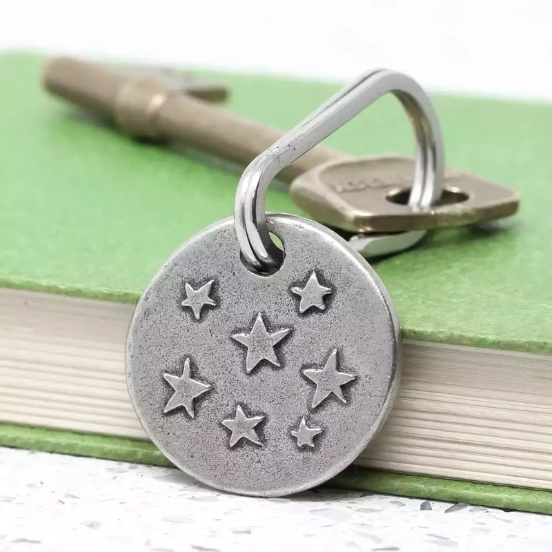 Thank My Lucky Stars Pewter Keyring by Kutuu