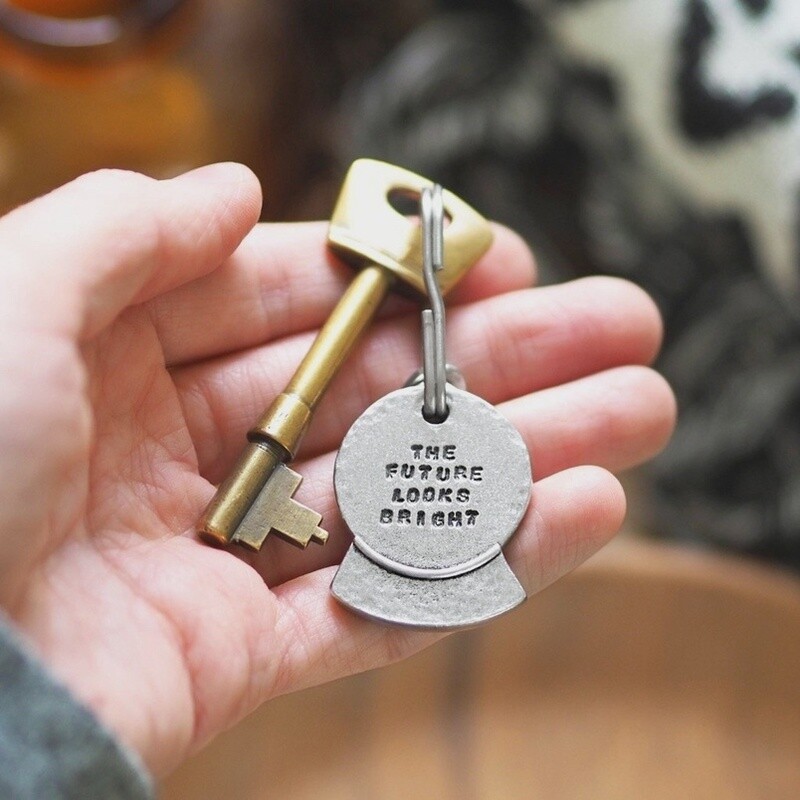 The Future Looks Bright Pewter Keyring by Kutuu