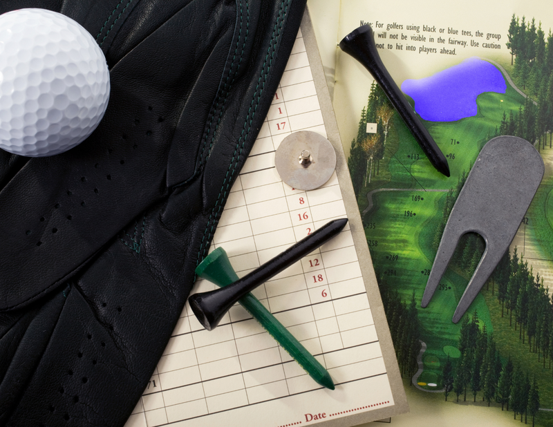 MASTERS DIVOT TOOL & 2 BALL MARKER