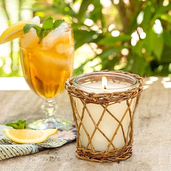 Park Hill Willow Candle, Scent: Sweet Tea