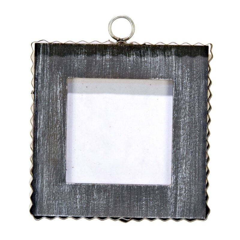 Pie Crust Photo Frame