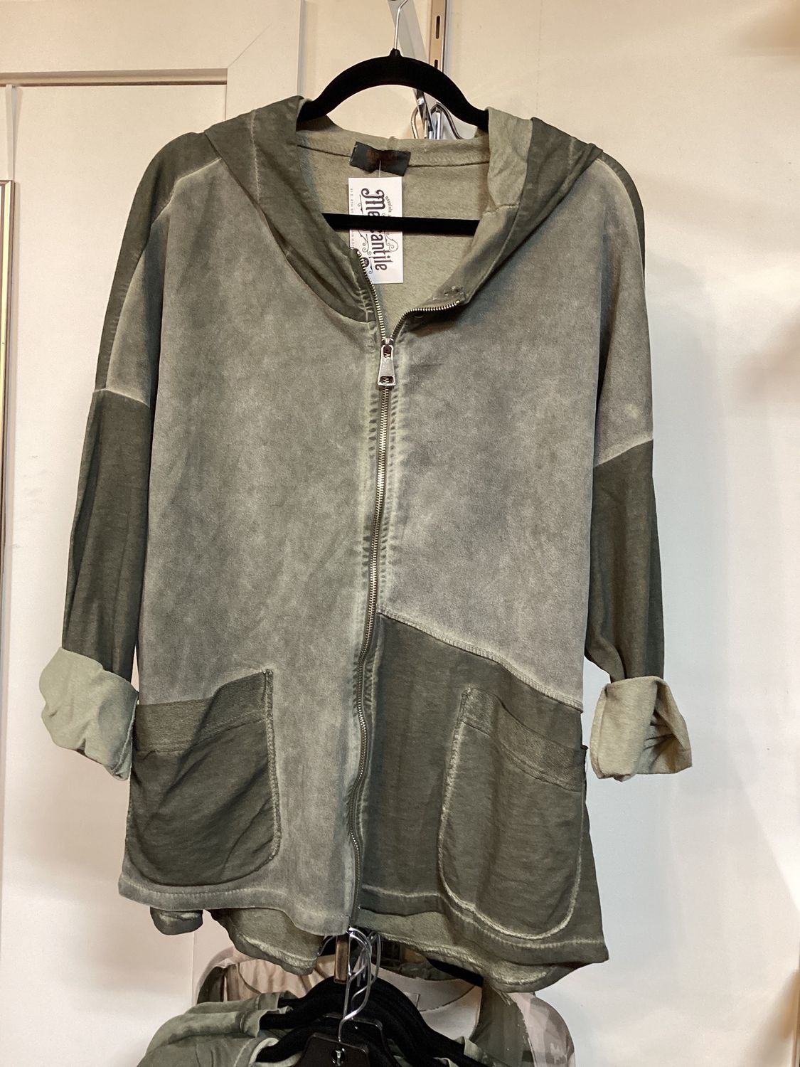 Two toned Jacket Zip Pockets, Color: Olive, Size: One Size